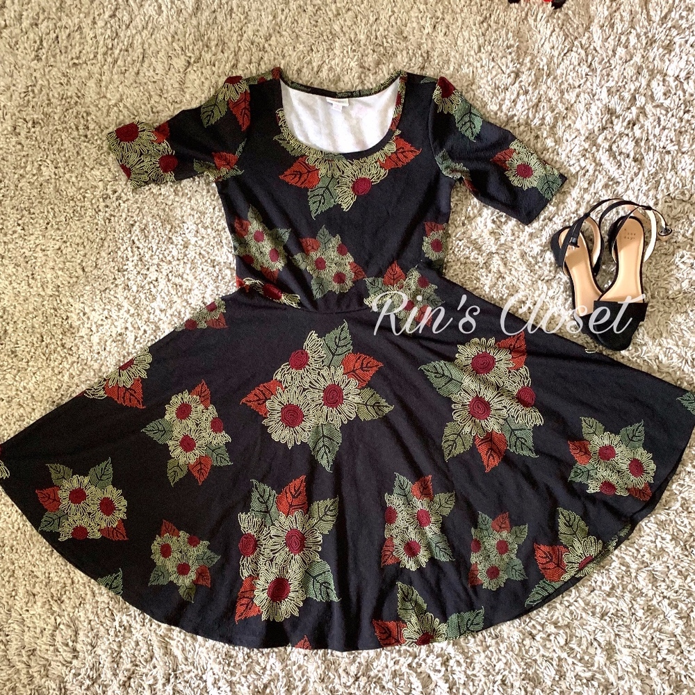 LuLaroe Nicole Dress